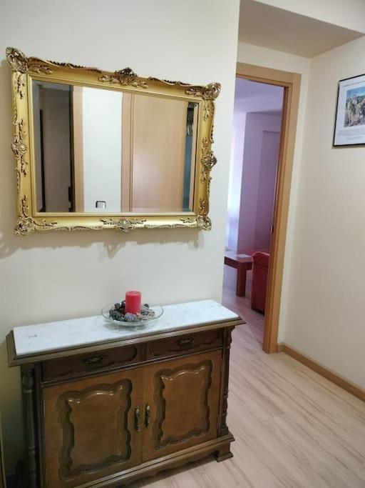 Apartamento Deluxe El Camino อัลกาลาเดเอนาเรส ภายนอก รูปภาพ