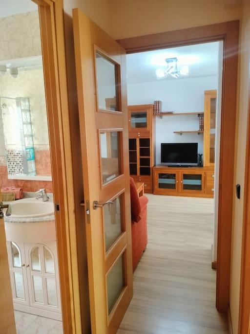 Apartamento Deluxe El Camino อัลกาลาเดเอนาเรส ภายนอก รูปภาพ
