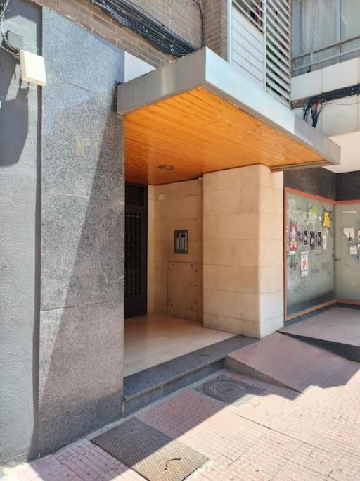 Apartamento Deluxe El Camino อัลกาลาเดเอนาเรส ภายนอก รูปภาพ