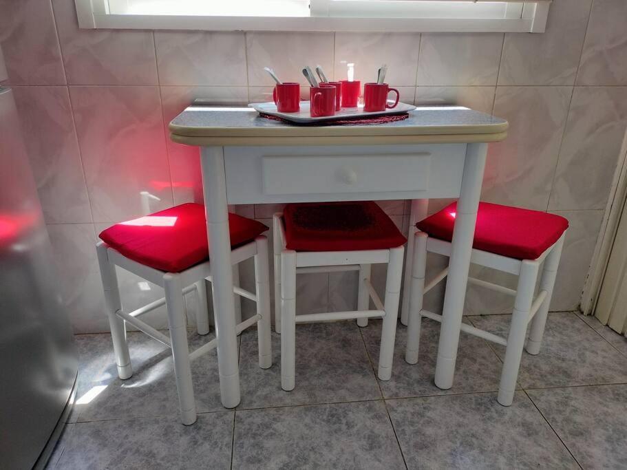 Apartamento Deluxe El Camino อัลกาลาเดเอนาเรส ภายนอก รูปภาพ