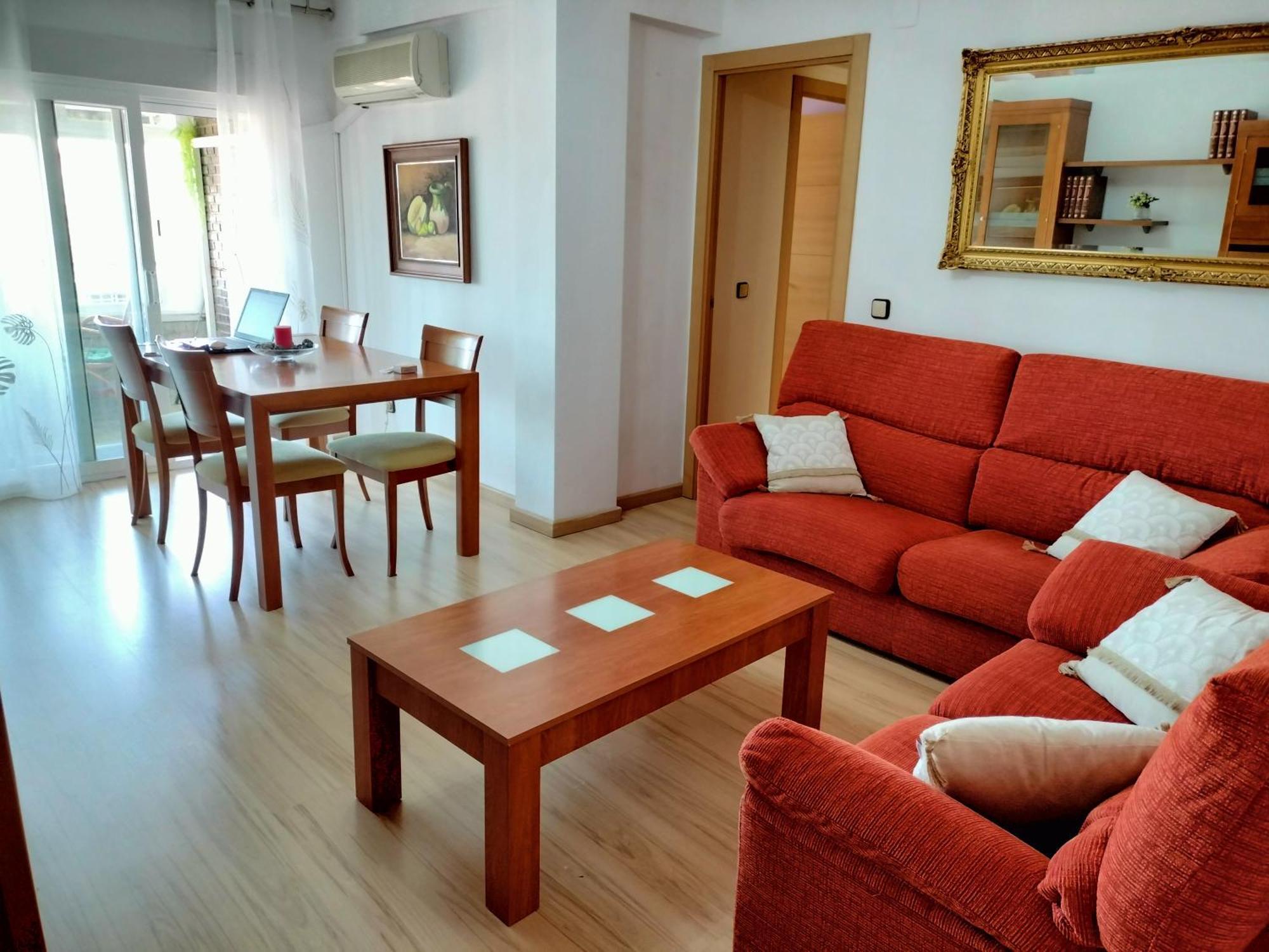 Apartamento Deluxe El Camino อัลกาลาเดเอนาเรส ภายนอก รูปภาพ